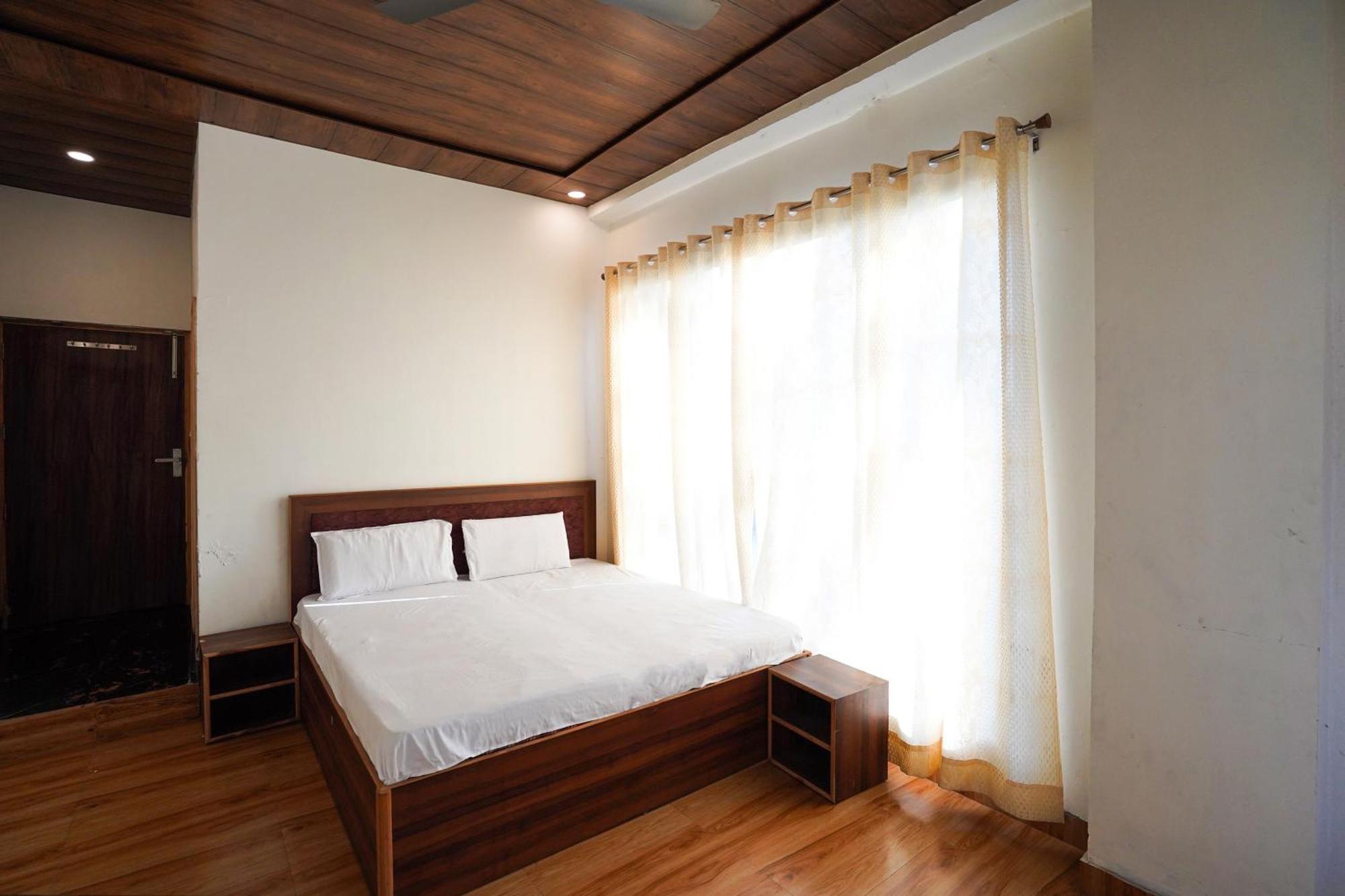 Hotel O R G Farm House Meerut Extérieur photo